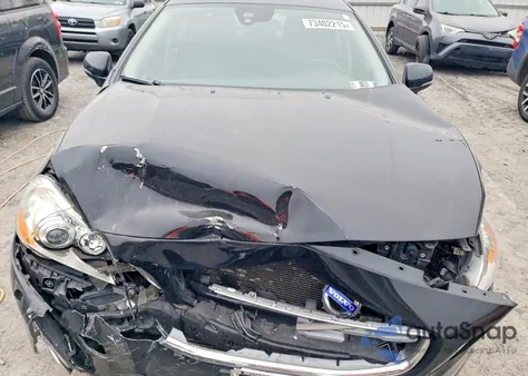 2012 Volvo S60 T6 из США, поврежденный, VIN YV1902FH1C2039313